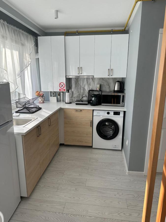 Studio Home Onesti Exterior photo
